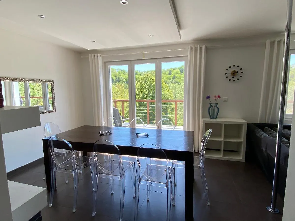 River Villa With Amazing View + Jacuzzi, Garden, Forest Access Vetraz-Monthoux France